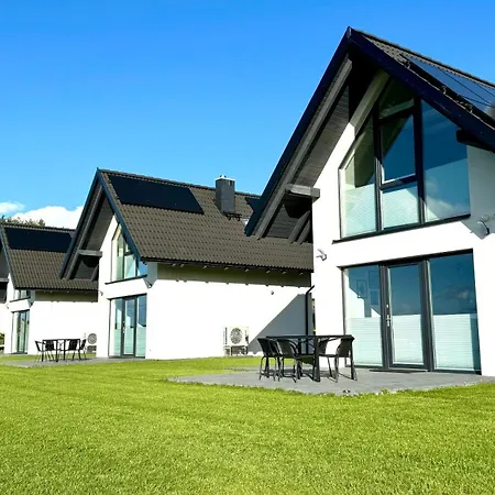 Nad Jeziorem U Izy Z Balia Ogrodowa * Kiedrowice