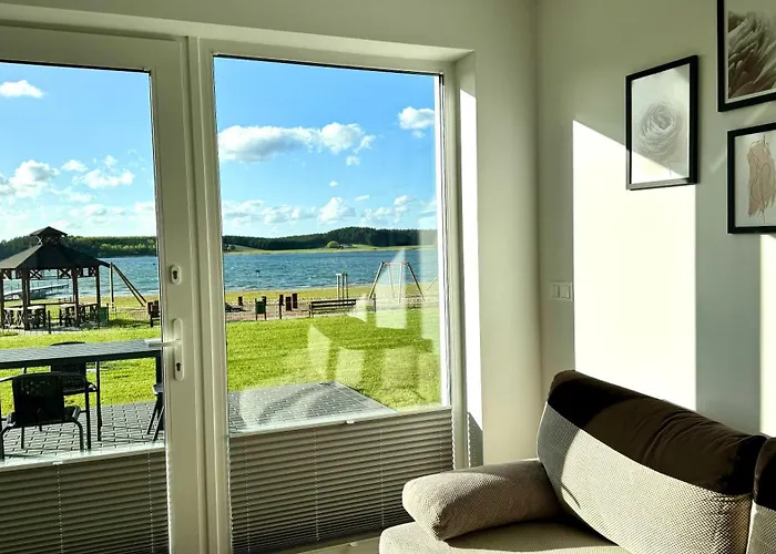 Nad Jeziorem U Izy Z Balia Ogrodowa בית נופש *